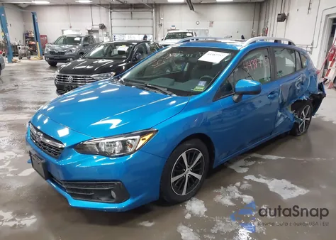 2022 Subaru Impreza Premium 5-Door z USA, uszkodzony, nr VIN 4S3GTAD65N3725853